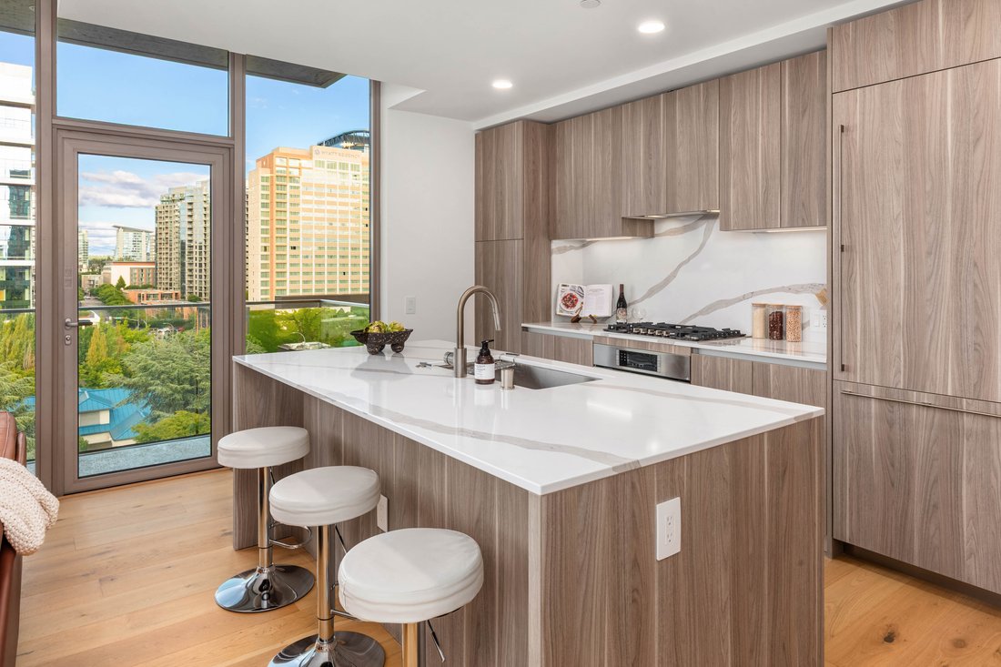 Condo in Bellevue, Washington, United States 1 - 18419369