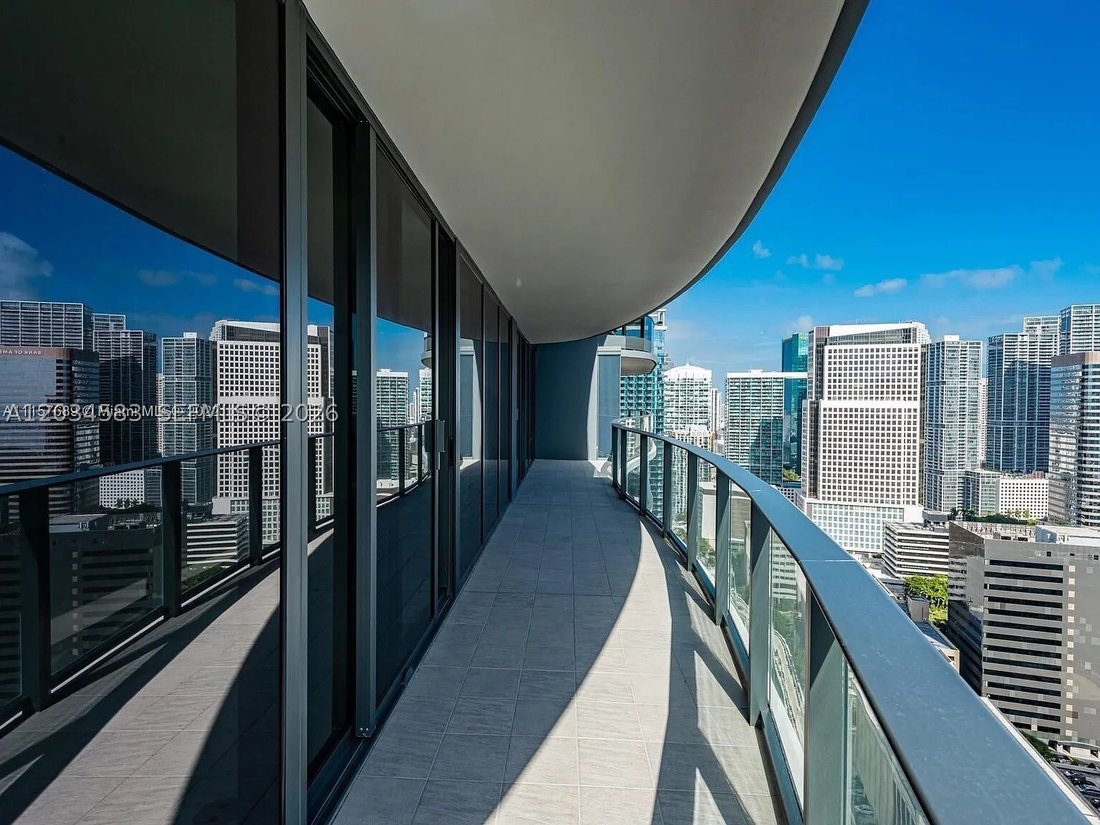 Condo in Miami, Florida, United States 4 - 18419555