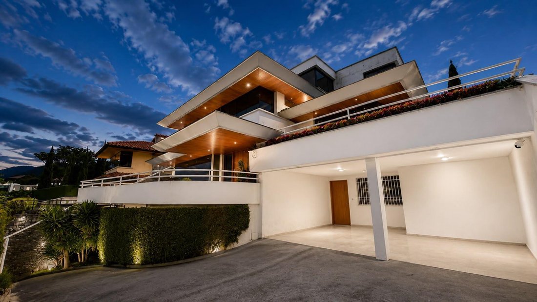 House in Quito, Pichincha, Ecuador 1 - 18380231