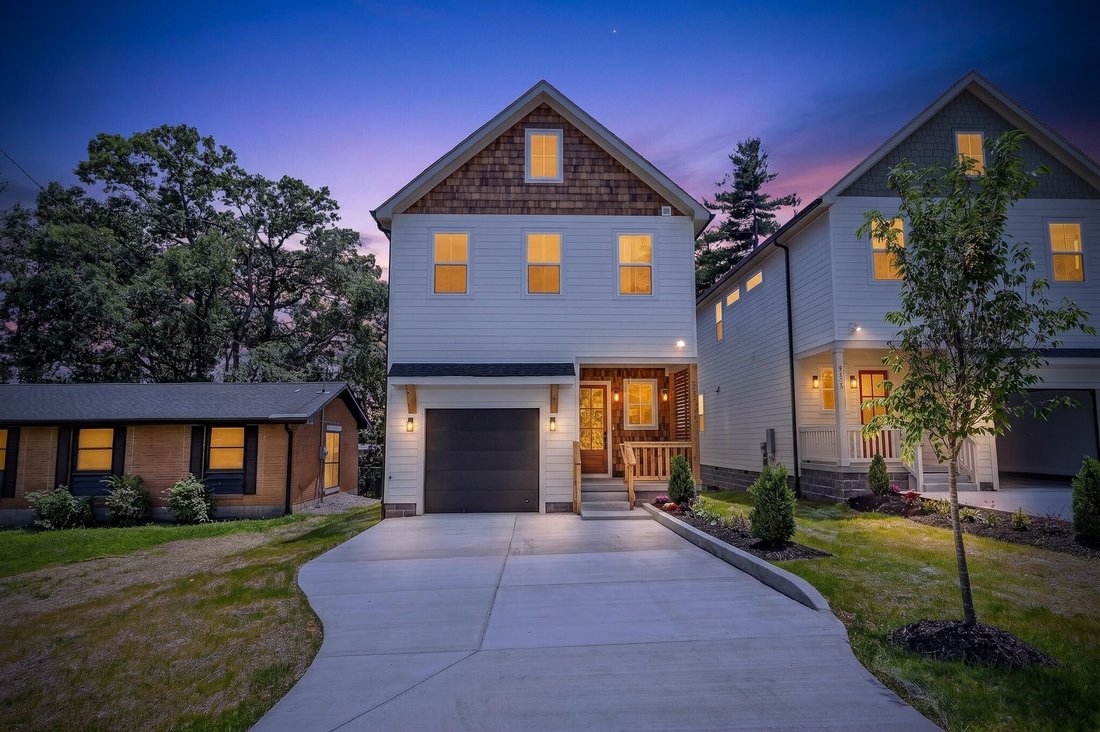 Co Op in Nashville, Tennessee, United States 2 - 18419600