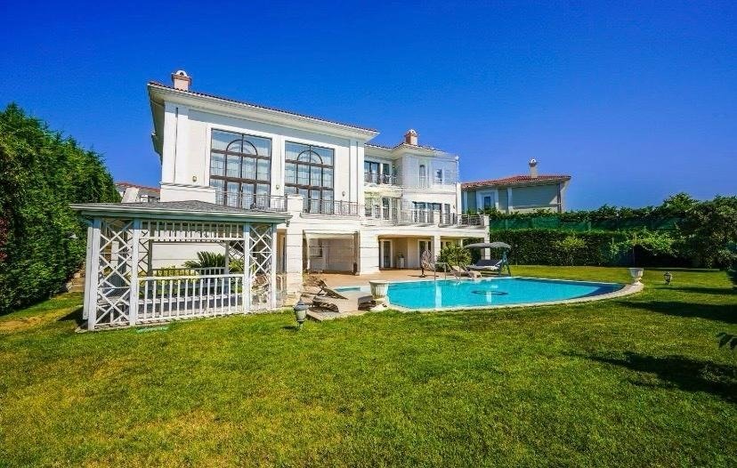 Villa in Alkent 2000, İstanbul, Turkey 2 - 18419492