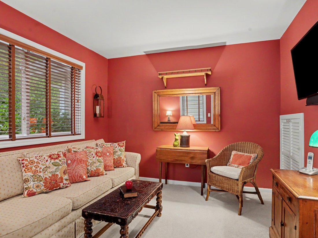 Condo in Wilton, Connecticut, United States 4 - 18419534