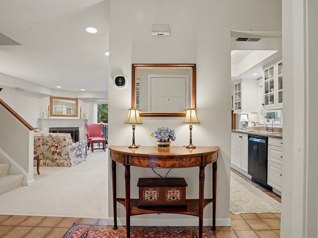 Condo in Wilton, Connecticut, United States 3 - 18419534