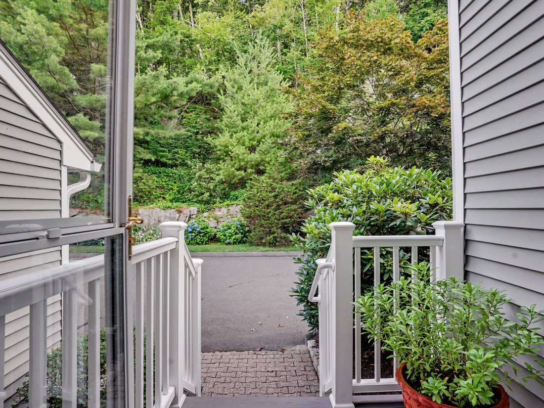 Condo in Wilton, Connecticut, United States 2 - 18419534