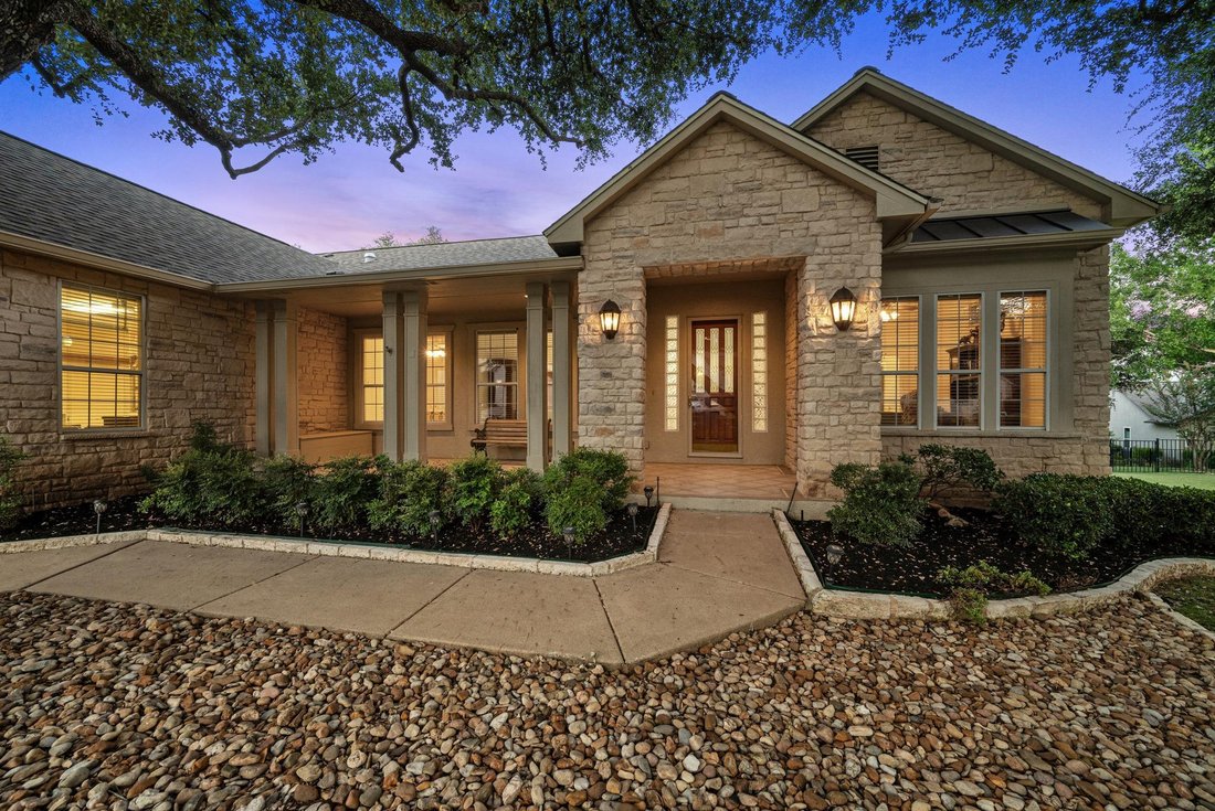 Casa a Georgetown, Texas, Stati Uniti 2 - 18419583