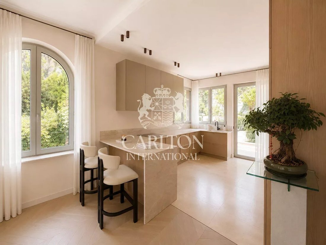Villa in Cannes, Provence-Alpes-Côte d'Azur, France 3 - 18419570