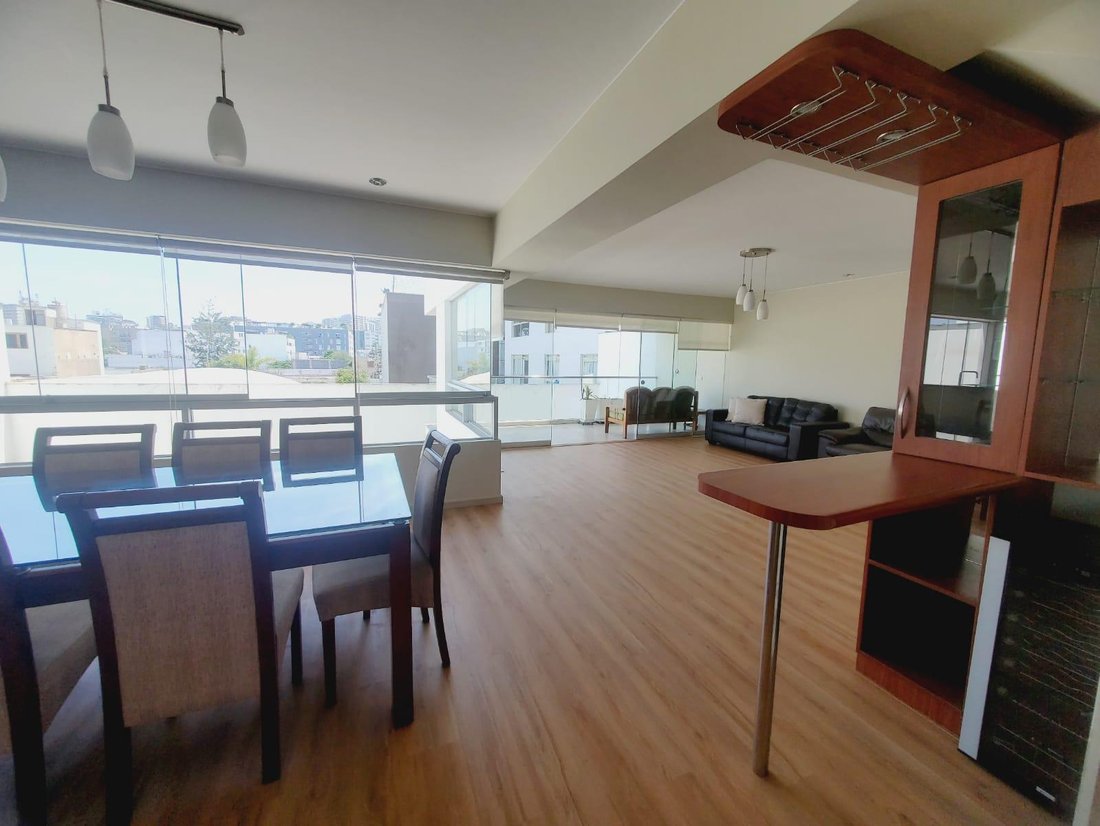 Apartment in Lima, Belarus 2 - 18419403