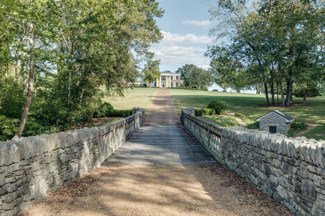 House in Franklin, Tennessee, United States 3 - 18419610