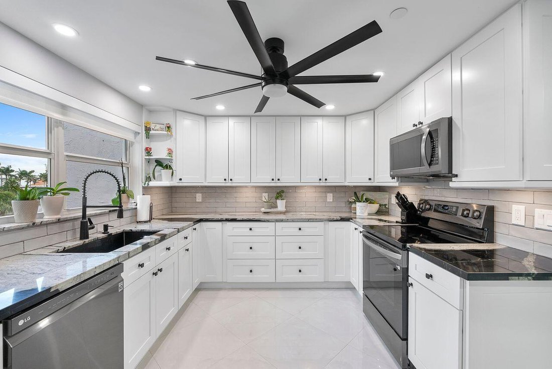 Condo in Boca Raton, Florida, United States 1 - 18419548