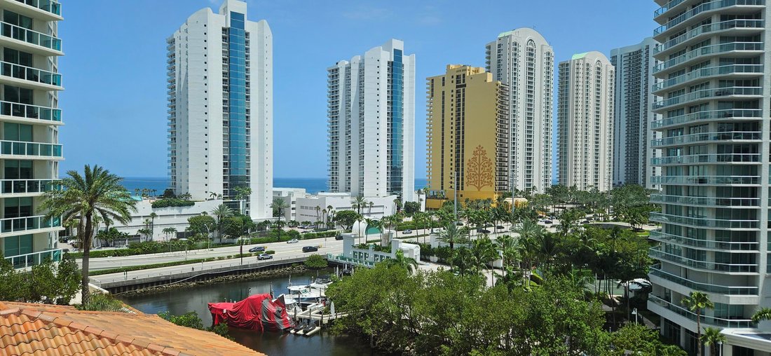 Condo in Golden Beach, Florida, United States 5 - 18413248