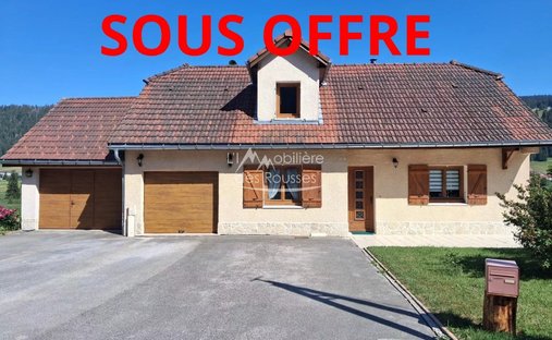 House in Bois-d'Amont, Bourgogne – Franche-Comté, France 1
