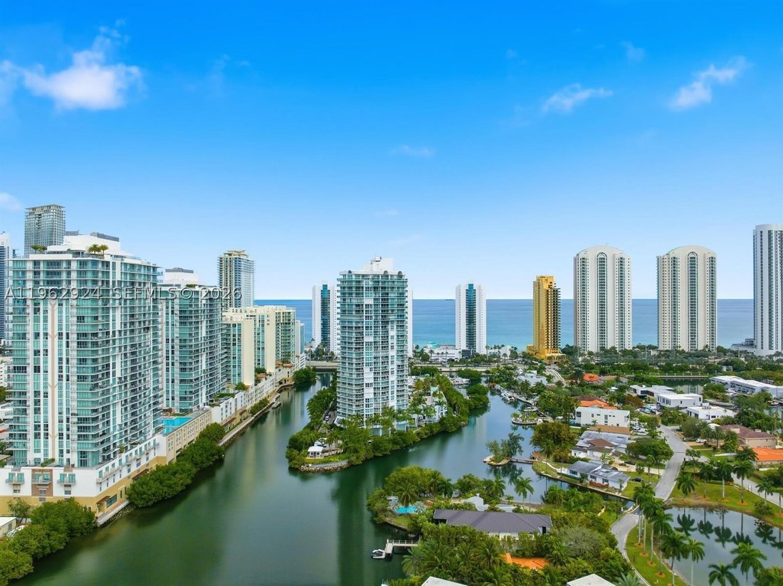 Condo in Sunny Isles Beach, Florida, United States 2 - 17142123