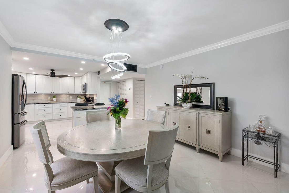 Condo in Boca Raton, Florida, United States 5 - 18419548