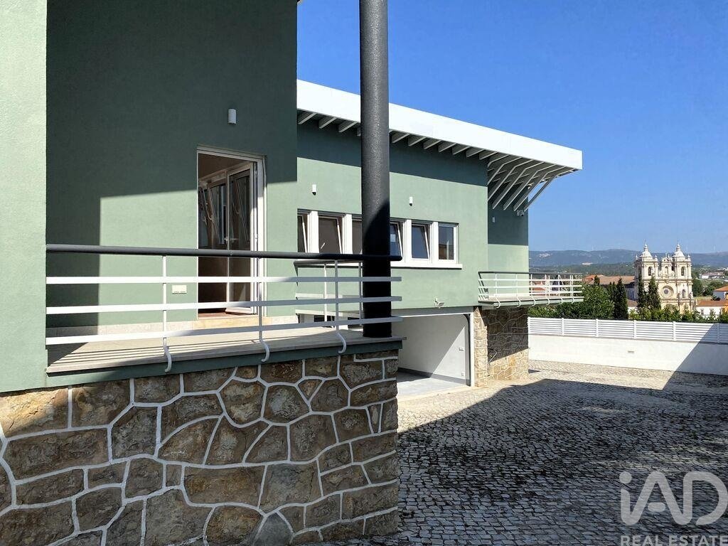 Townhouse in Alcobaca e Vestiaria, Leiria District, Portugal 3 - 18419816