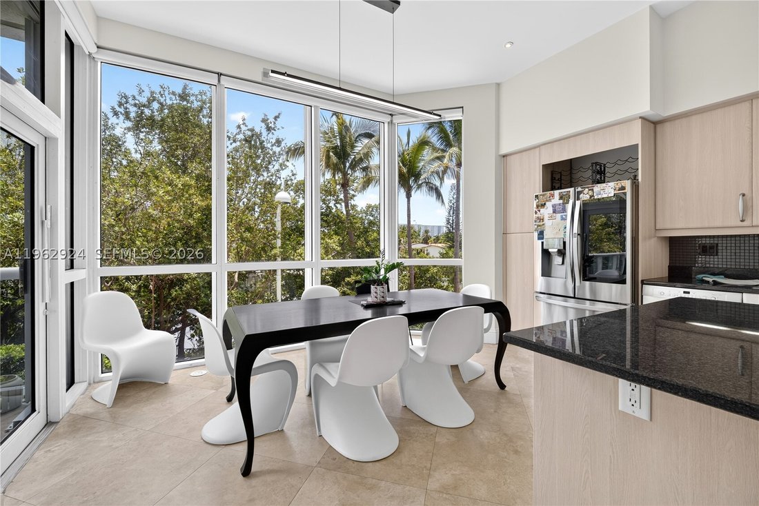 Condo in Sunny Isles Beach, Florida, United States 1 - 17142123