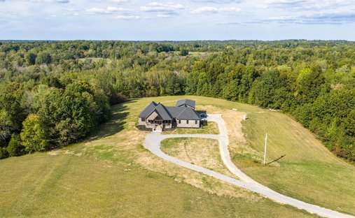 House in Palmyra, Tennessee, United States 1