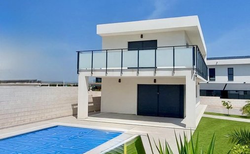 Villa in Santa Pola, Valencian Community, Spain 1