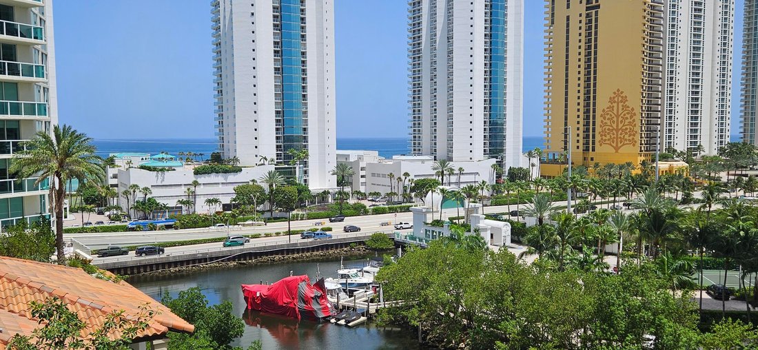 Condo in Golden Beach, Florida, United States 4 - 18413248
