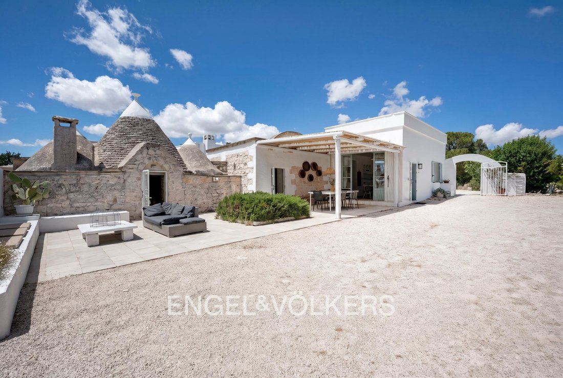 Villa in Ceglie Messapica, Apulia, Italy 2 - 18420344