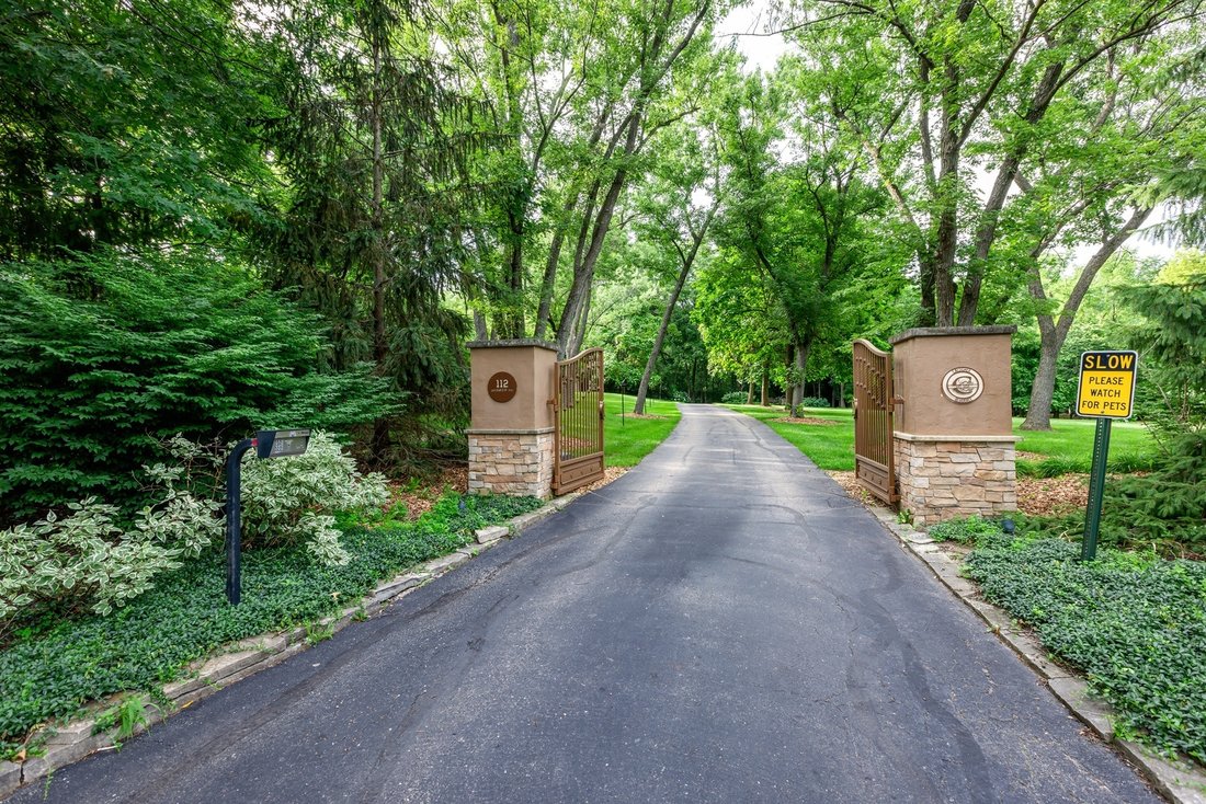 House in Barrington Hills, Illinois, United States 4 - 18419813