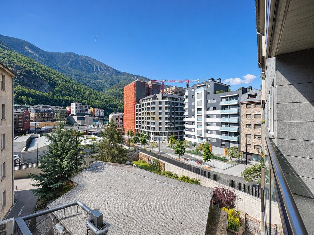Apartment in Andorra la Vella, Andorra la Vella, Andorra 1 - 18420286