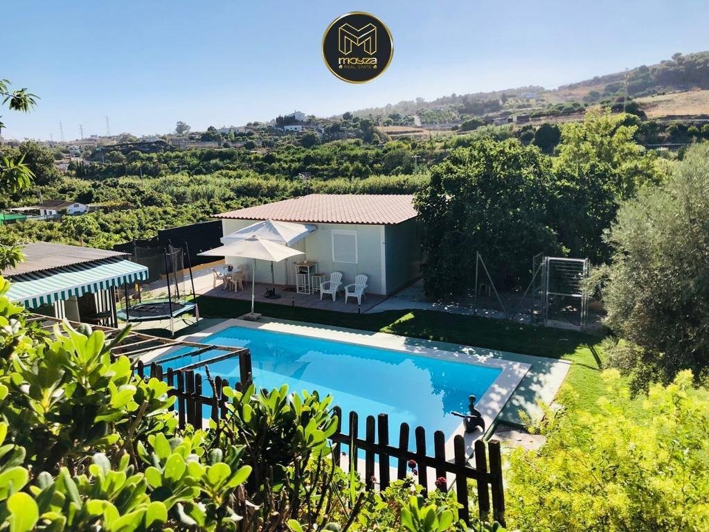 Chalet a Estepona, Andalusia, Spagna 1 - 18420249