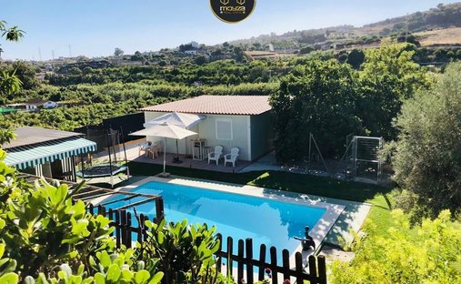 Chalet in Estepona, Andalusien, Spanien 1