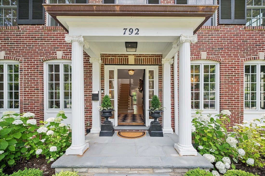 House in Winnetka, Illinois, United States 2 - 18419827
