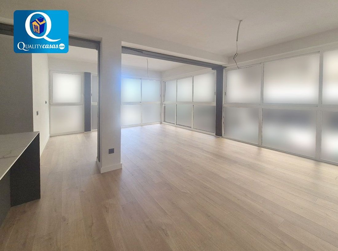 Apartment in Alicante, Valencian Community, Spain 1 - 18420285