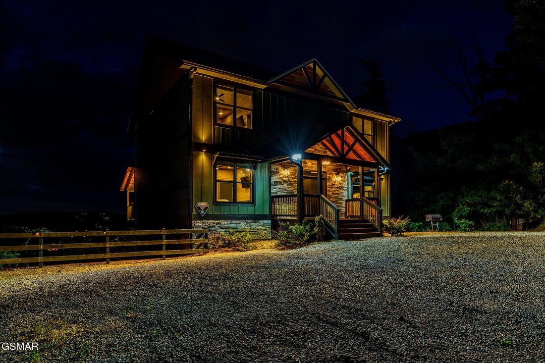House in Gatlinburg, Tennessee, United States 2 - 18419687