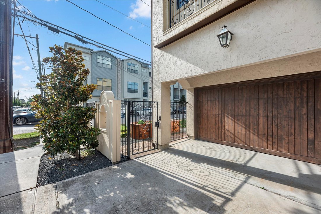 House in Houston, Texas, United States 2 - 18319379