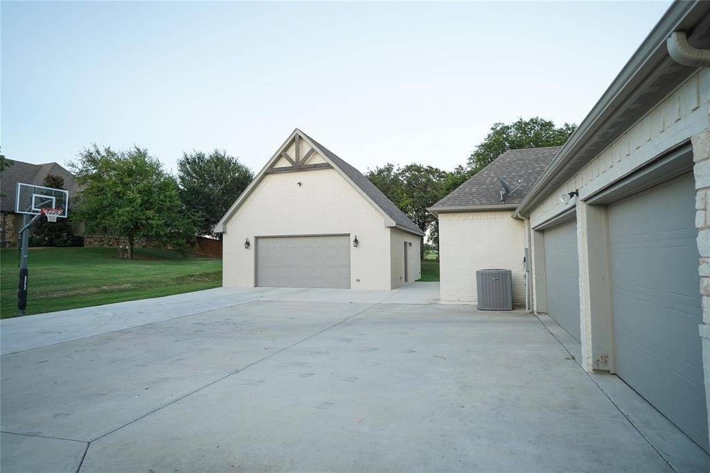 House in Decatur, Texas, United States 3 - 18420113