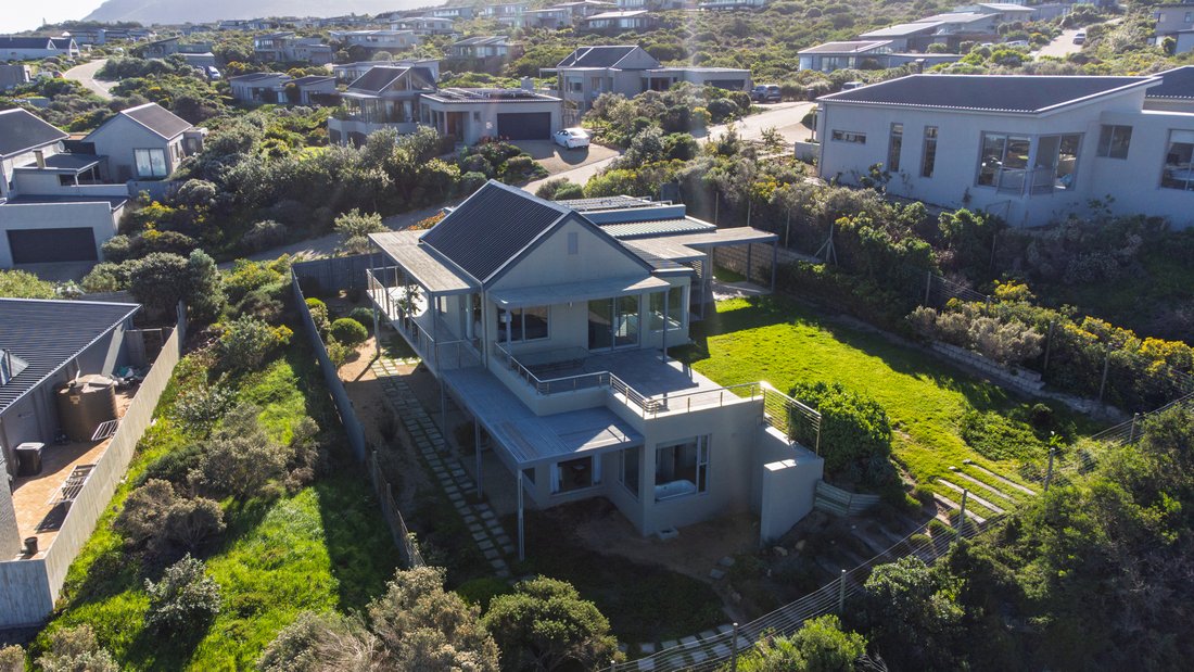 House in Crofters Valley, Cape Town, Western Cape 1 - 18420196
