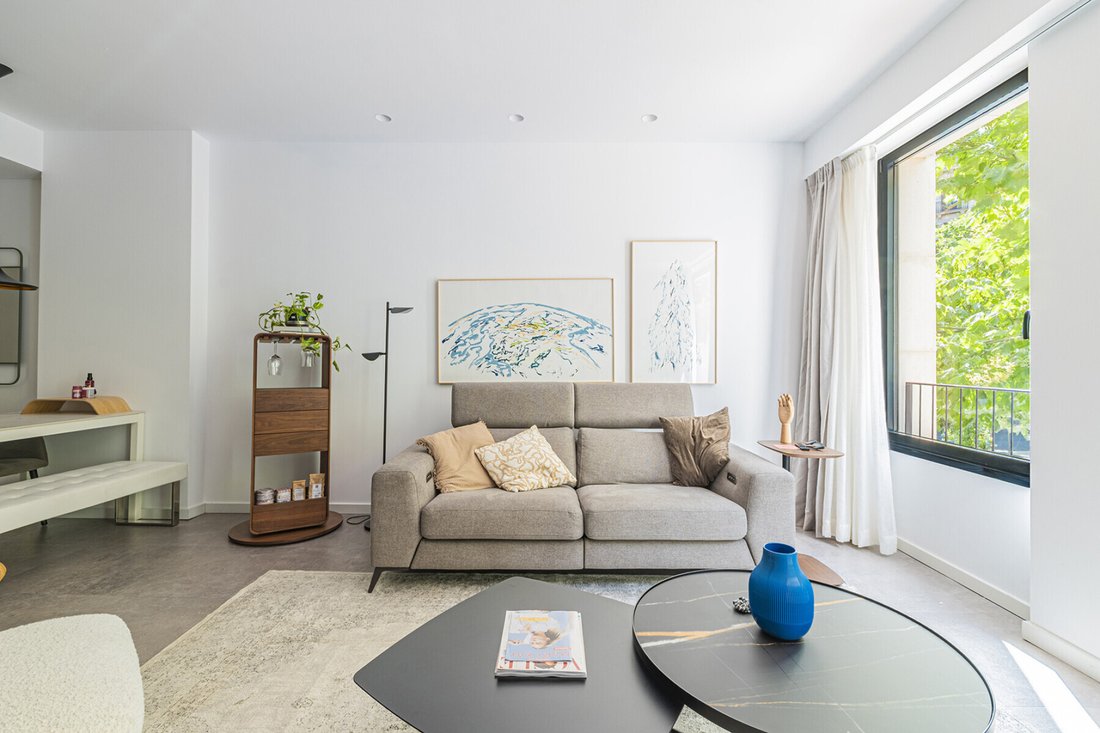 Apartment in Eixample, Barcelona, Spain 4 - 18419723