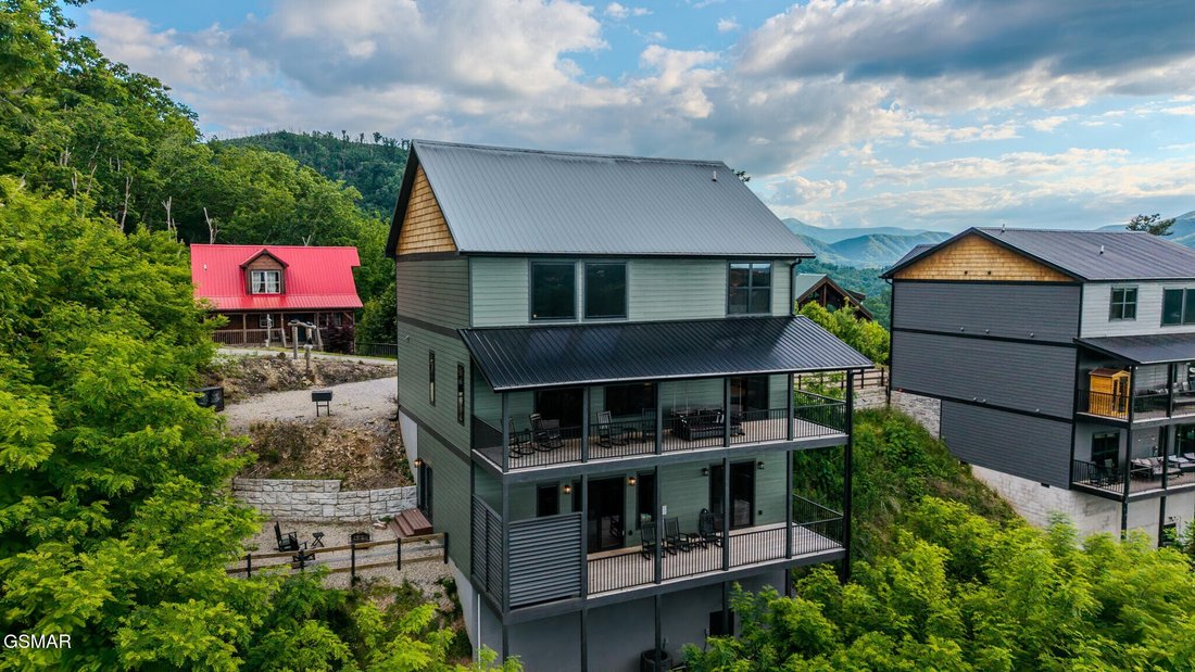House in Gatlinburg, Tennessee, United States 1 - 18419687