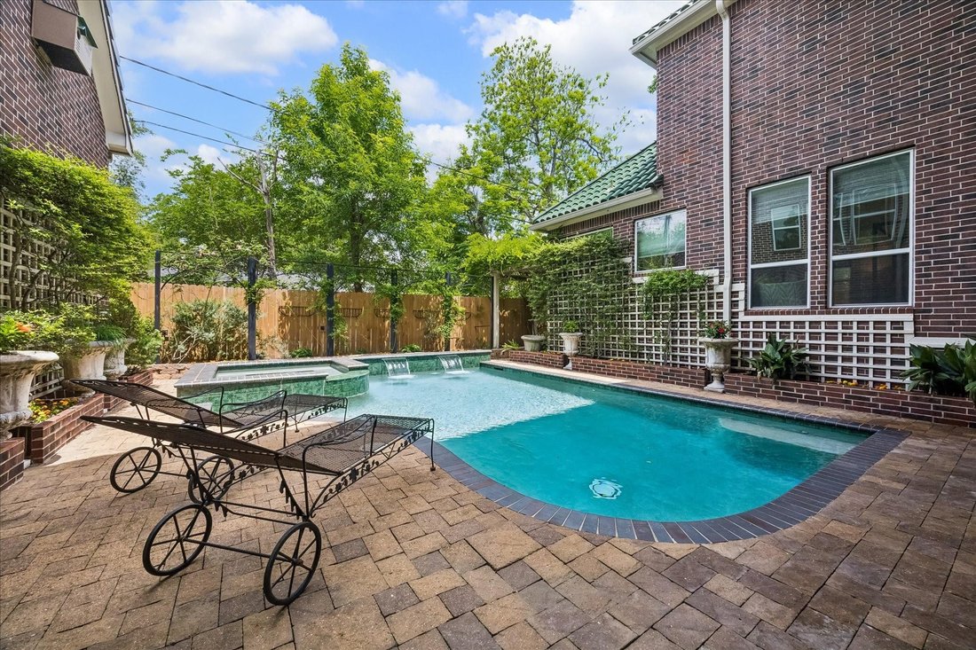 House in Houston, Texas, United States 2 - 18420063