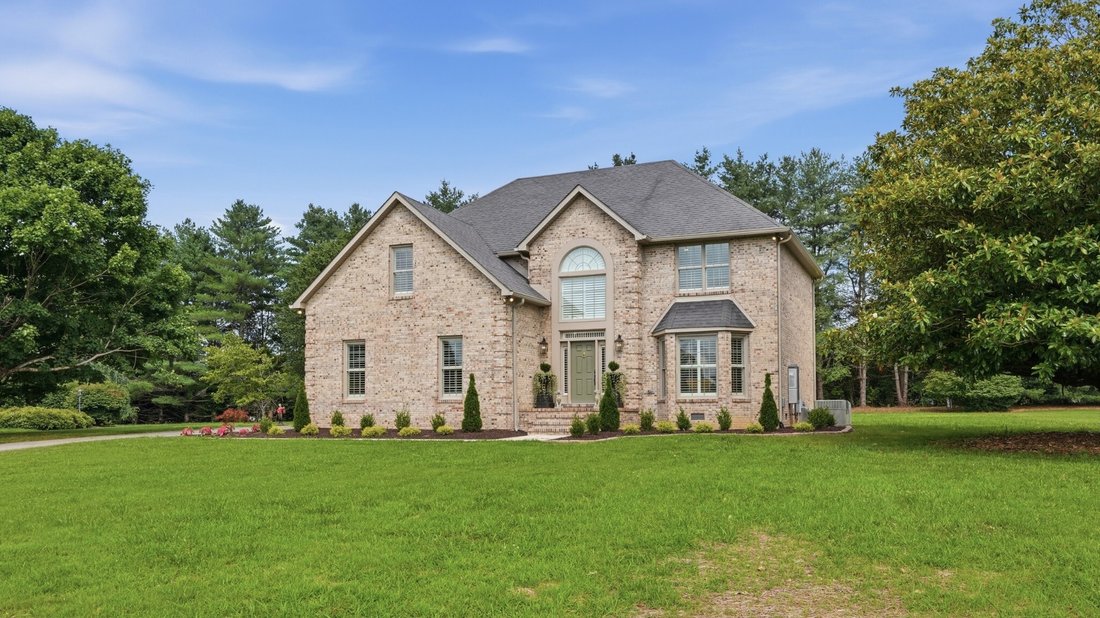 House in Tullahoma, Tennessee, United States 1 - 18419636