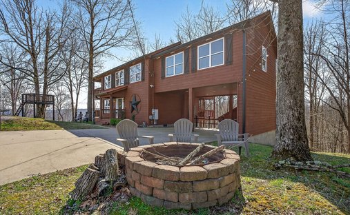 House in Smithville, Tennessee, United States 1