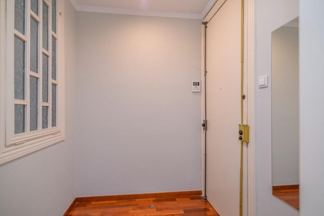 Apartment in Eixample, Barcelona, Spain 3 - 18420271