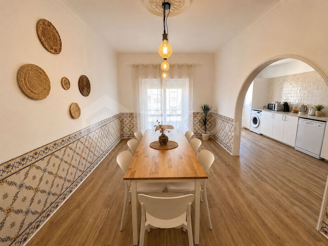 Townhouse in Charneca de Caparica e Sobreda, Setubal, Portugal 2 - 18419857