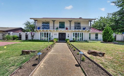 House in Haltom City, Texas, United States 1