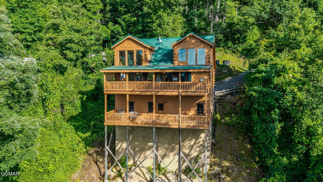 House in Gatlinburg, Tennessee, United States 3 - 18419722
