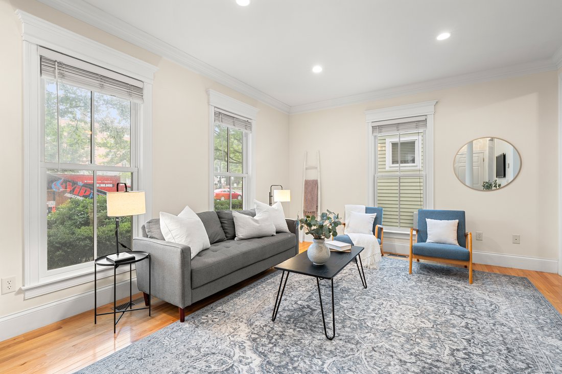 Condo in Arlington, Massachusetts, United States 5 - 18420080