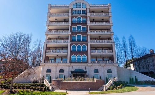 Condo in Watterson Park, Kentucky, United States 1