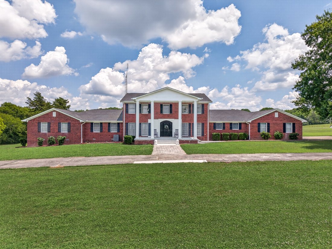 House in Fayetteville, Tennessee, United States 3 - 18419627