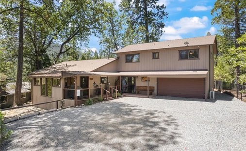 House in Bass Lake, California, United States 1