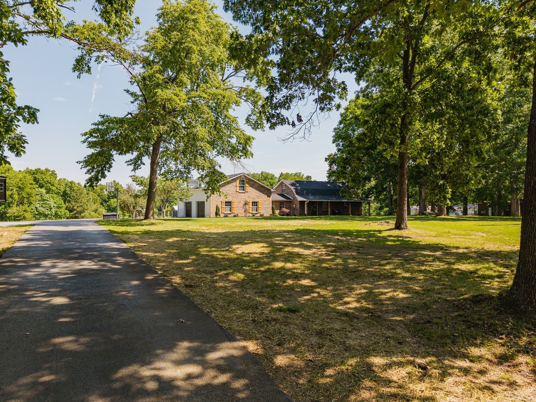 House in Nashville, Tennessee, United States 2 - 18419645