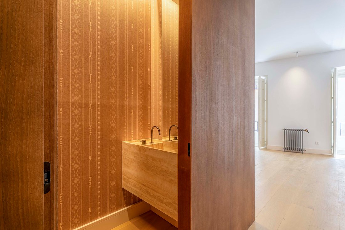 Apartment in Centro, Madrid, Spain 5 - 18419737