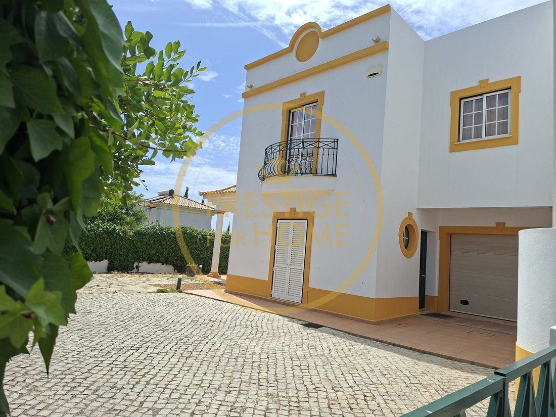 Villa in Estoi, Algarve, Portugal 1 - 18419843