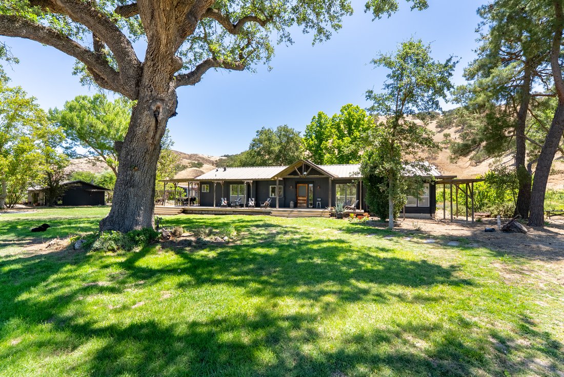 Paso Robles, California, United States 1 - 18420078